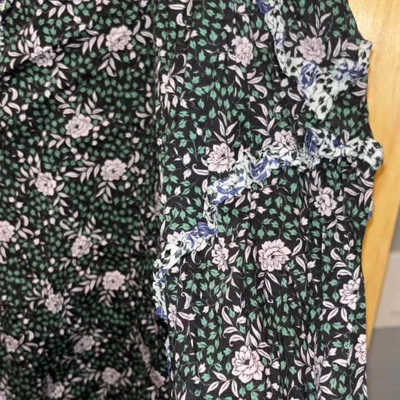 J. Crew Dark Green Floral Blouse - Picture 2 of 6
